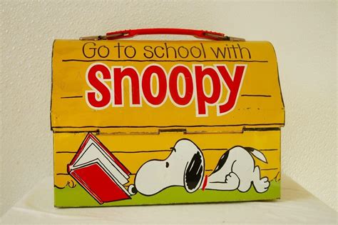 1968 snoopy metal lunch box|Snoopy lunch box value.